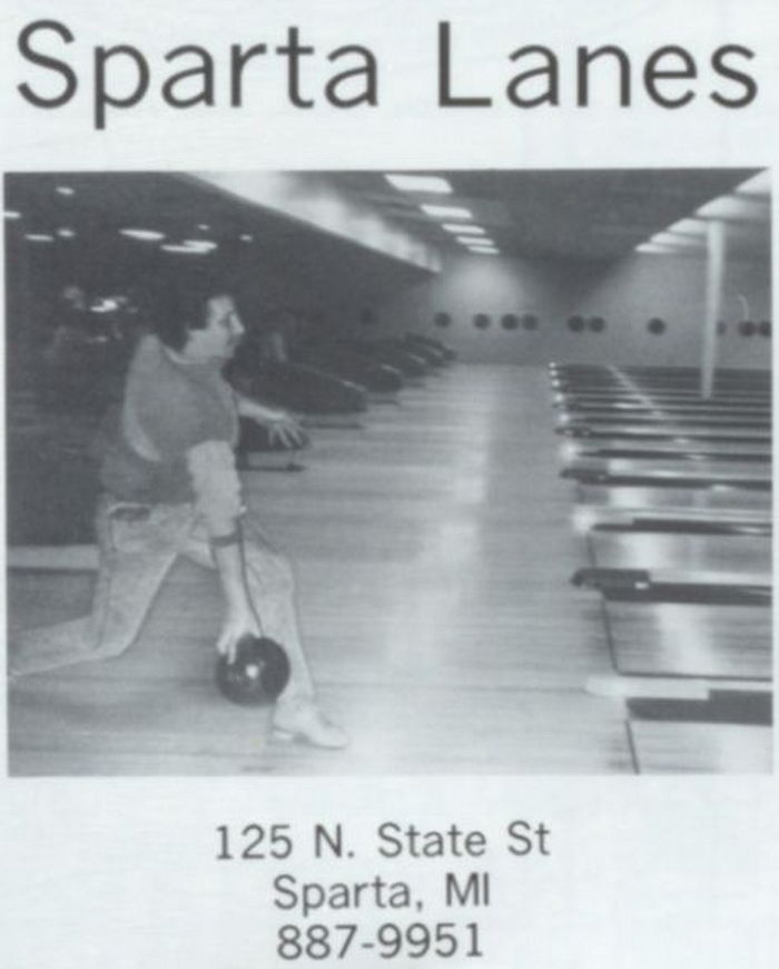 Sparta Lanes (Garden Patch Restaurant) - 1992 Sparta High School Yearbook Ad (newer photo)